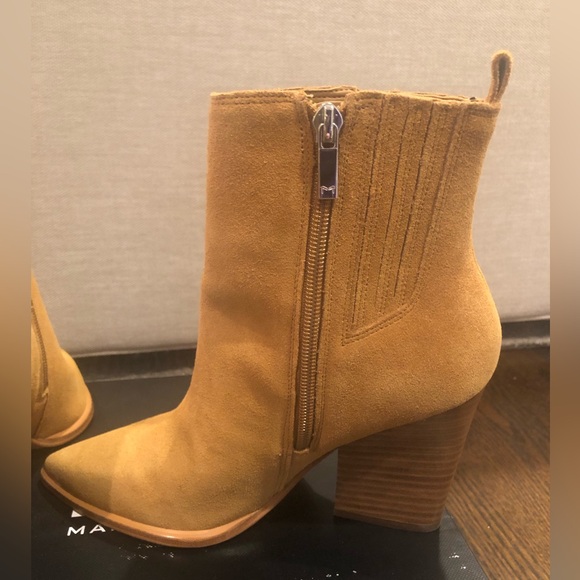 Marc Fisher LTD Women’s Mariel Bootie. Size 6. Cognac. - Picture 10 of 11